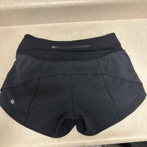 Lululemon Speed Up Mid-Rise Lined Short 4"